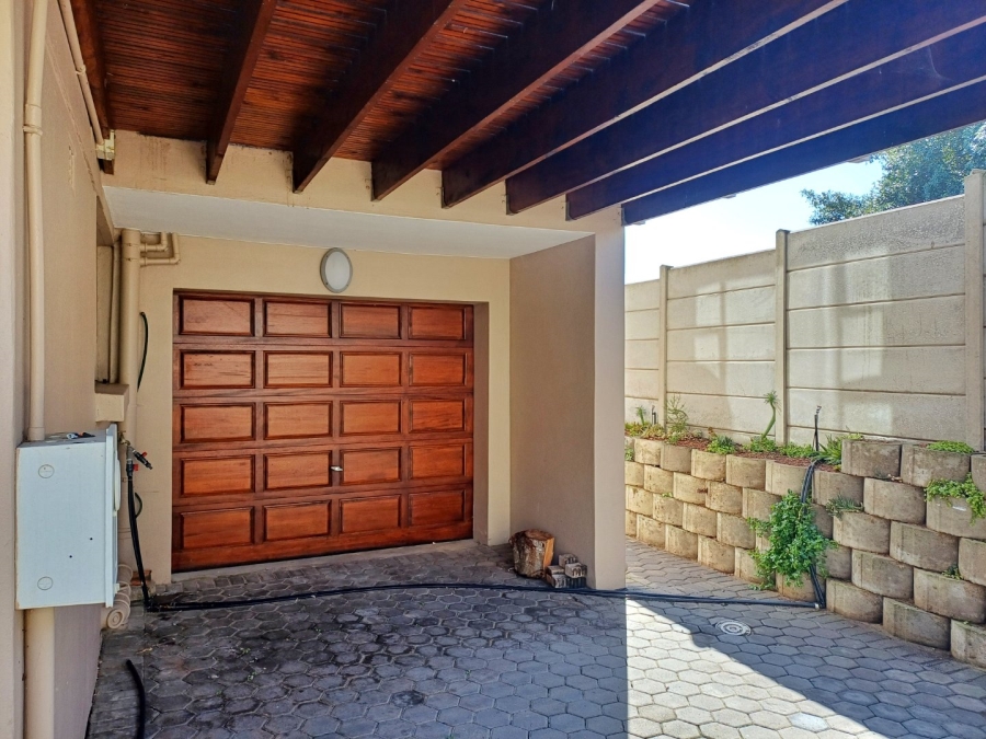 3 Bedroom Property for Sale in Tergniet Western Cape
